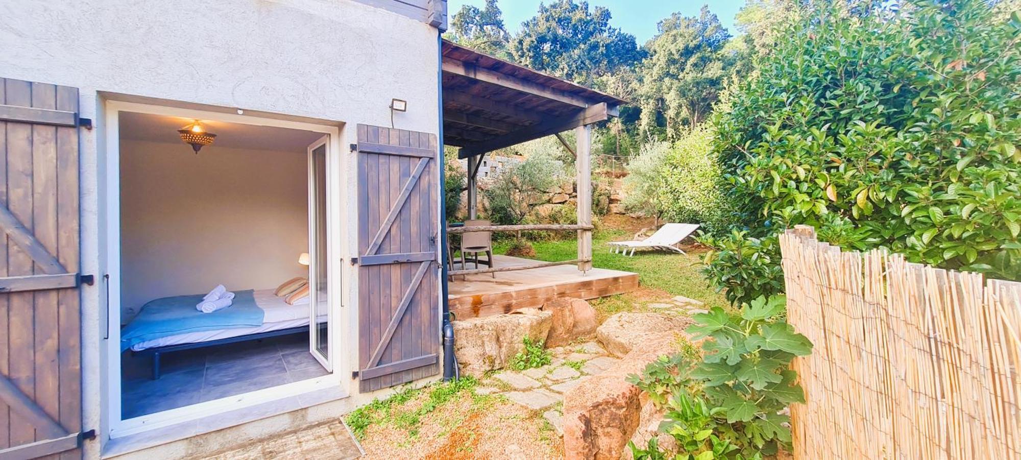 Appt RDC 90 m2 NEUF climatisé rivière et plage Sainte-Lucie-de-Porto-Vecchio Extérieur photo